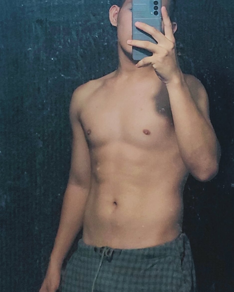 eljun_rabago's tweet photo. Nami mangiyot. Yawaaa ka baddd😆😆😆😆 https://t.co/K5j8onb3Rv