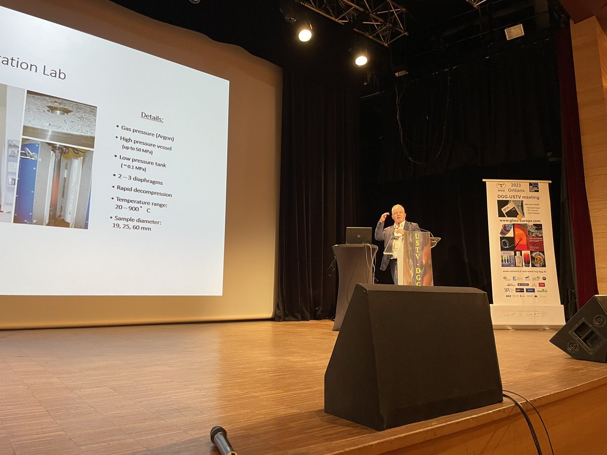 Opening ceremony of the DGG USTV glass meeting in Orléans 1st speaker Don Dingwell  #glass #ustv #lmu #dgg  #volcano