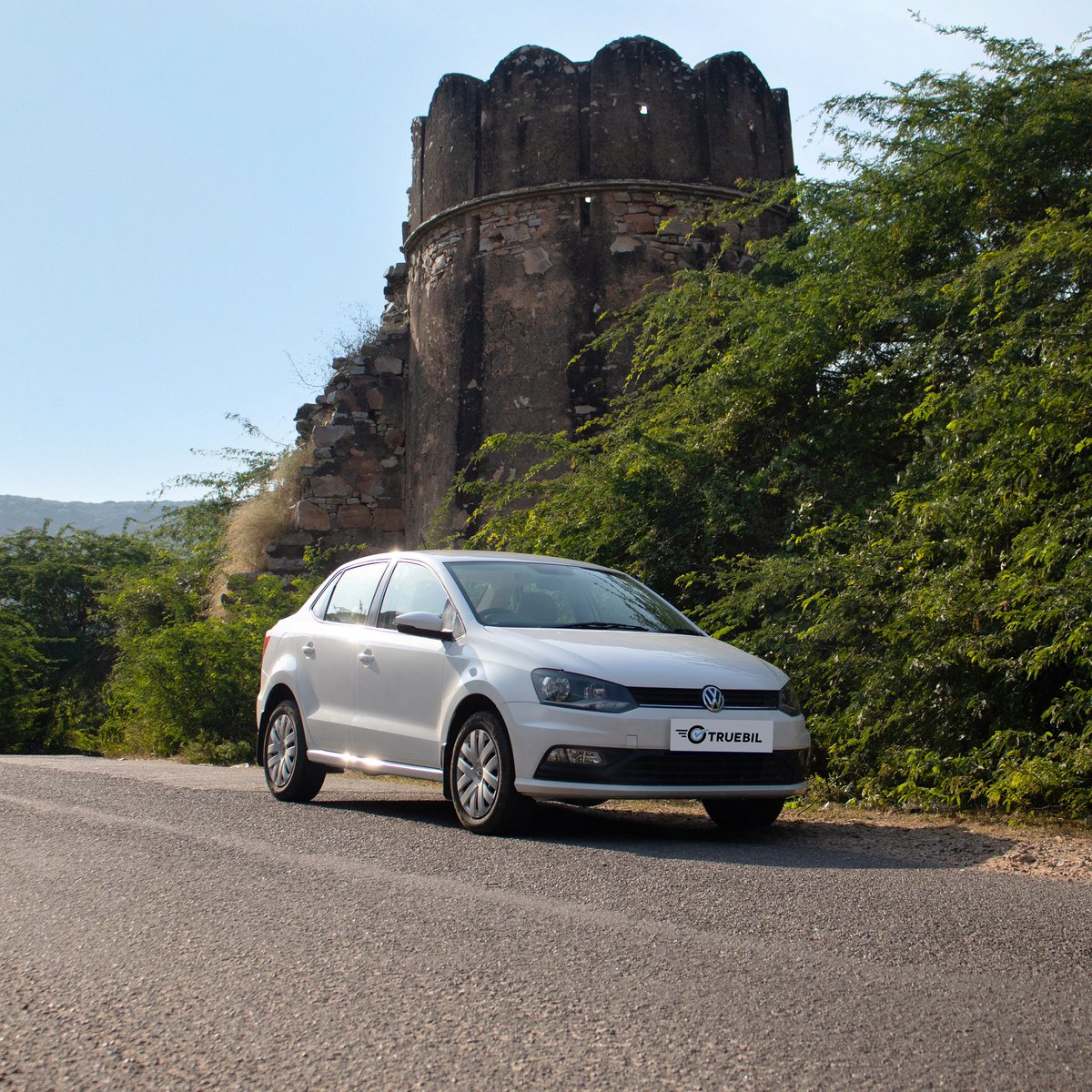 Weekends are made for unforgettable drives 🚙💙

#Truebil