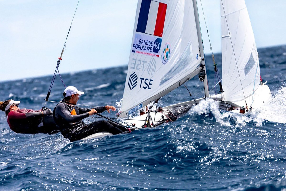 Belle semaine pour l’équipe de France de 470 durant les championnats d’Europe ! 🔝 Les Français Hippolyte Machetti et Aloïse Retornaz s’emparent de la médaille de bronze ! 🥉 🗣️ Retrouvez toutes les réactions : bit.ly/3MoV059 #PassionVoile @FFVoile