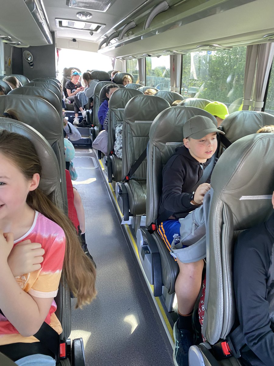 Glaisp's tweet photo. Aaaaaaaand we’re off!! #llain https://t.co/fZGLbmKU8y
