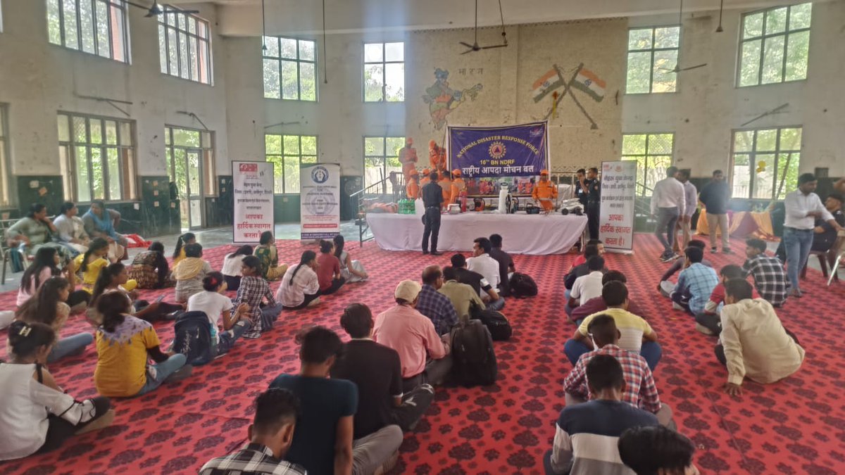 Familiarisation Exercise carried out by NDRF Team and DDMA North are working together to maintain rescue and response preparedness in case of any incidents with Smiriti Van, NYKS-Shahidi Smarak, Alipur Delhi-110036 where training is given to NYKSVolunteers in District-North.