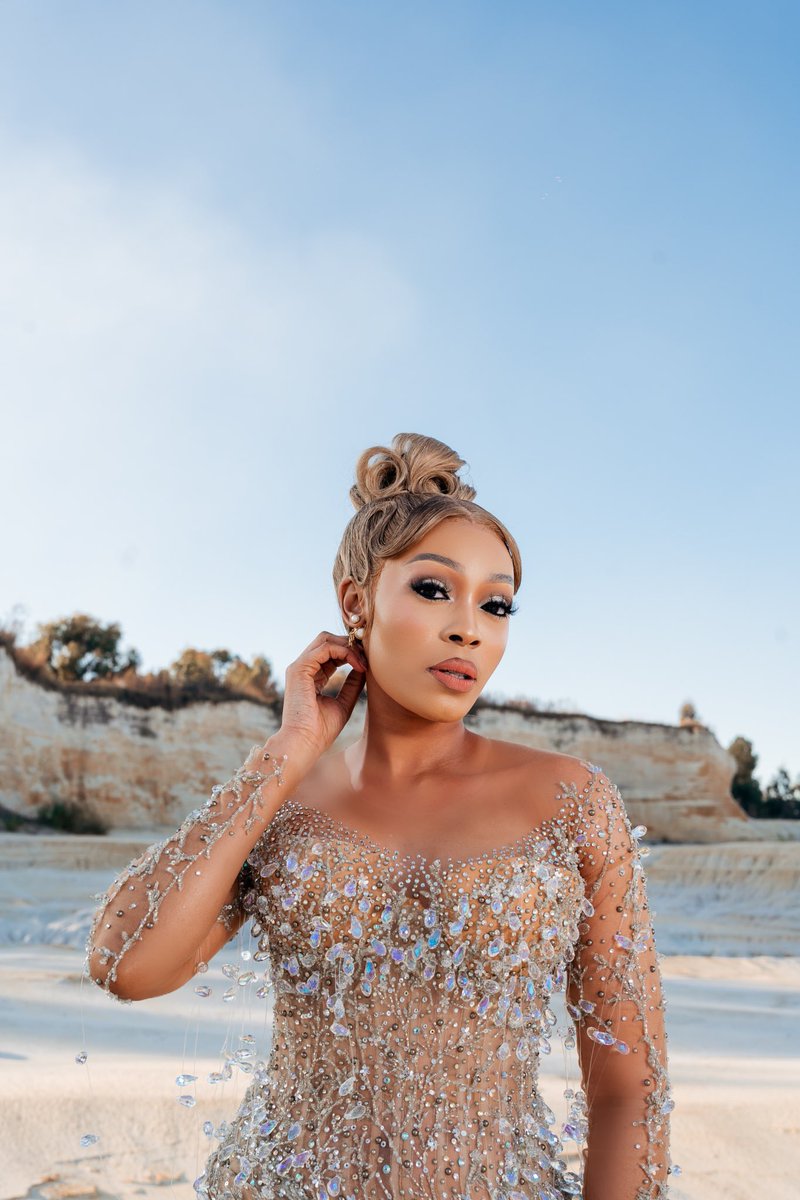 OModutle's tweet photo. A dime 💎 in OM Couture https://t.co/iyvu9JDDQx
