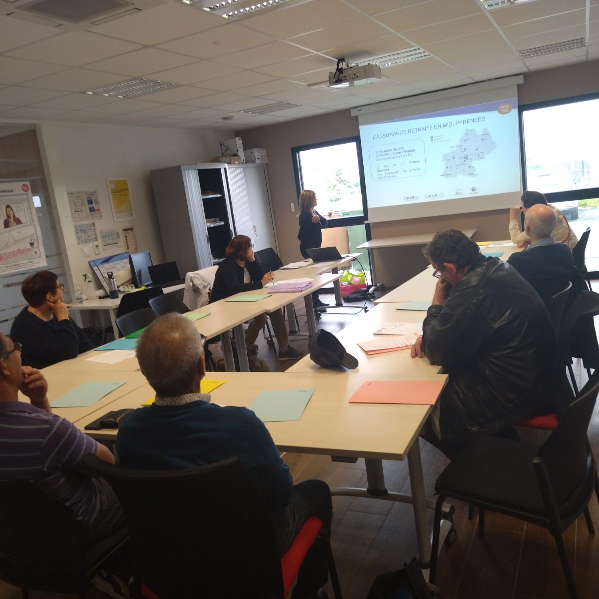 #poleemploi #souillac
Le #partenariat  passe aussi par notre convention avec la #carsat pour apporter une bonne information aux personnes
<a href="/MRecroix/">Marina Recroix</a>