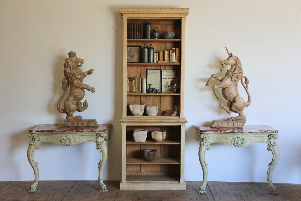 BrownriggUK's tweet photo. Late 19th Century Bleached Oak Library Bookcase
https://t.co/J6koBo0zRA
#librarybookcase #antiquebookcase #antique #furniture #interiordesign #decor https://t.co/m1PI0reSQF