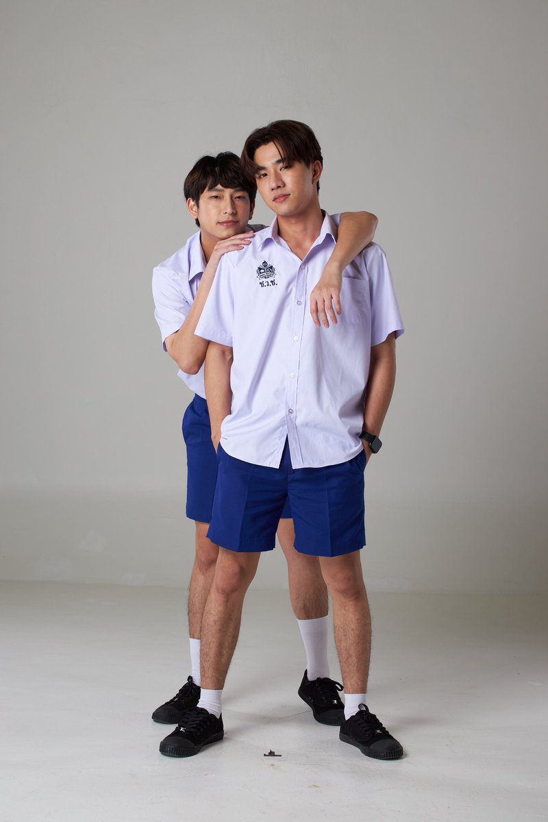 jintinxiayuma's tweet photo. แกทำฉันเขินนะ ละดูเจ้าเหมี้ยวข้างหลังนั้นสิ อ้อนอะไรขนาดนั้นอะลูก 🥹🥹 ละเราก็รักเขาเหลือเกินนะไอคนนิสัยไม่ดีเนี่ย 😾!

#หัวใจในสายลม 
#DangerousRomanc
#เพิร์ธชิม่อน 
#PerthChimon https://t.co/TcsoYW0tXj