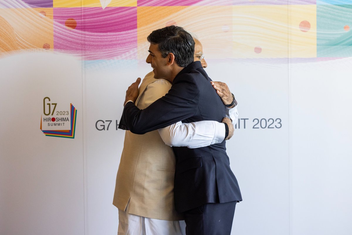 UKinIndia's tweet photo. Prime Minister Rishi Sunak and Prime Minister Narendra Modi held a bilateral meeting on the sidelines of the G7 Summit in Japan.

They discussed:
+ The deep 🇬🇧🇮🇳 links
+ Finalising an ambitious #FTA
+ Strong UK support for #G20India

🔗https://t.co/qw2BCkaKY6 https://t.co/MO6yBSuBAk