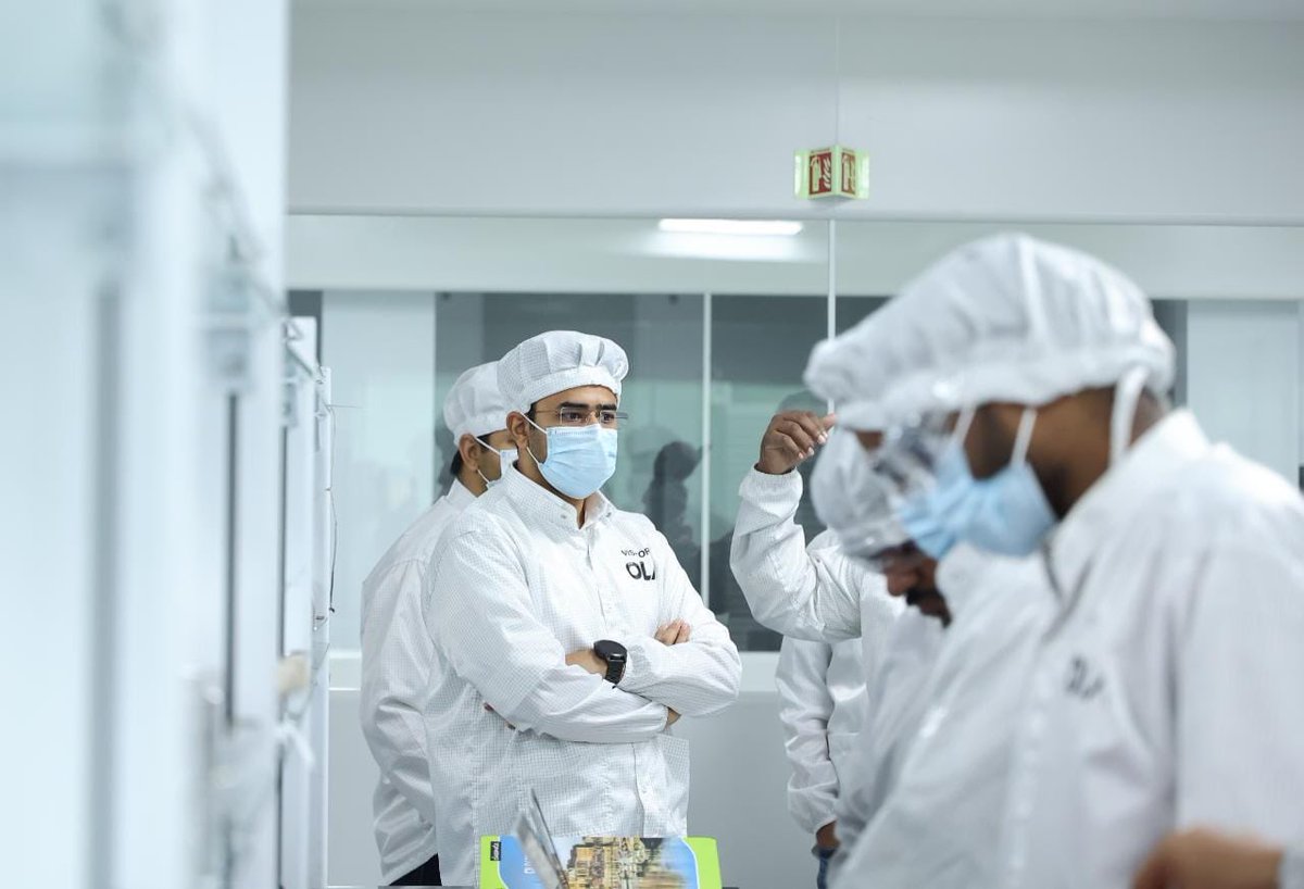 bhash's tweet photo. Wonderful to host @Tejasvi_Surya ji at our Battery Innovation Center and share all the innovations we are working on!

Thank him for his constant encouragement towards building future technologies at scale here in India!

🔋🇮🇳 https://t.co/FZ63VJ7nEB
