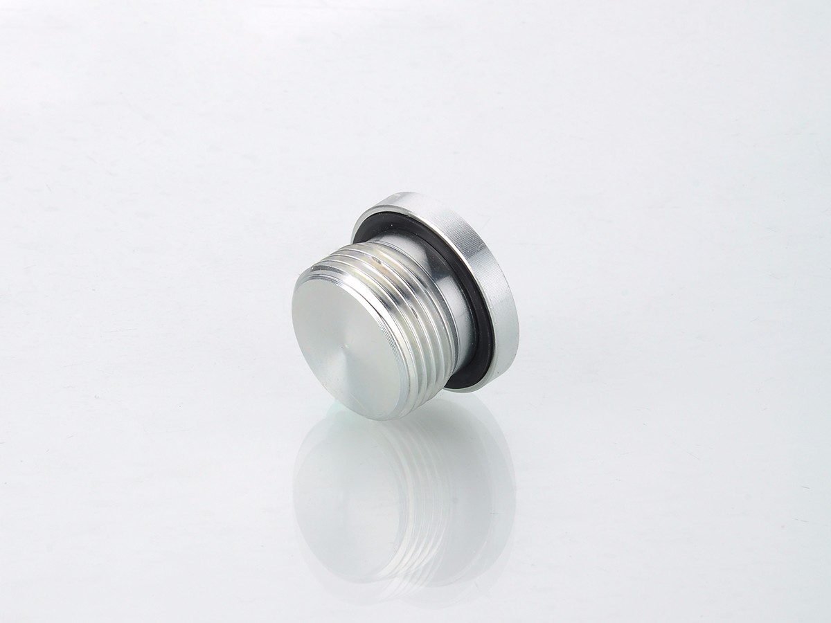 HuiqiTech's tweet image. AN vs SAE Thread:
AN thread fittings: 37-degree flare for aerospace applications. 
SAE thread fittings: 37-degree flare for industrial use.
Key variations:
AN: 1/2-20 UNJF-3B
SAE: 1/2-20 UNF-2B
AN (37-degree) and SAE (45-degree) fittings are not interchangeable.
#ThreadFittings