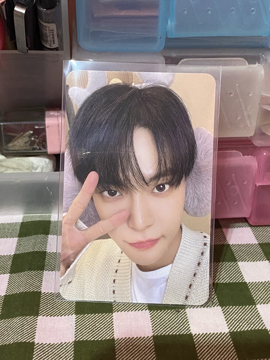 Pariyakornsitt3's tweet photo. pls rt สุ่มแจก 50/1 คั๊บบบ หลังขายหมด💖

⭐️ พร้อมส่ง pink Christmas Doyoung 

📮 240 รวมส่ง ไปรษณีย์

🎀 สามารถทักมาขอดูเพิ่มเติมได้นะคะ

✨ ถ้าสนใจพิมในเมนชั่นหรือ DM มาเลยนะคะ

#ตลาดนัดnct #ตลาดนัดnct127 https://t.co/rOlQN7OZRe