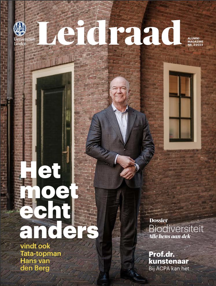 CarelStolker's tweet photo. Groot interview van Tata-topman en alumnus Hans van den Berg met #Leidraad.
Met een mooie oproep aan studenten over de transitie van Tata: “Het is demonstreren of solliciteren, maar help mee!”
@UniLeiden @LeidenAlumni @TataSteelNL
👉🏼 https://t.co/yd9ZEYgD2n https://t.co/Z8HOrRR8Az
