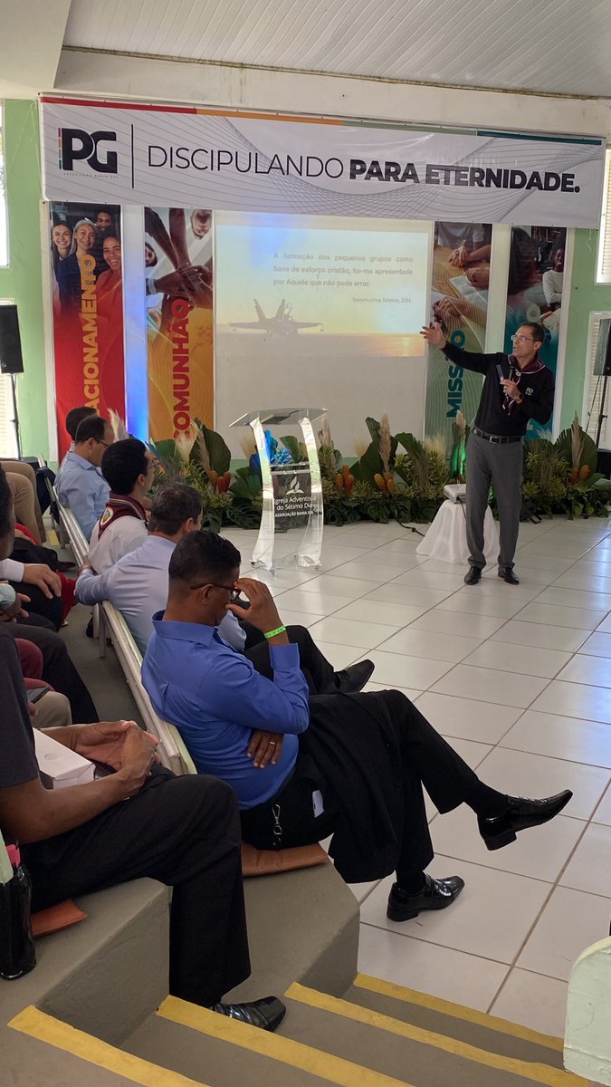 LEAL_HHS's tweet photo. Uma benção o treinamento para líd de PG da ABS, discipulado para Eternidade! ⁦⁦@prmoisesmsilva⁩ ⁦@joliverchaves⁩ ⁦@iasdabs⁩ ⁦@AdventistasBaSe⁩ ⁦@PrMichel73⁩ ⁩ ⁦@prlcpaulino⁩ ⁦@prertonkohler⁩ ⁦@presidenciadsa⁩ ⁦@PrPauloKi⁩ https://t.co/q24xHNeyWQ