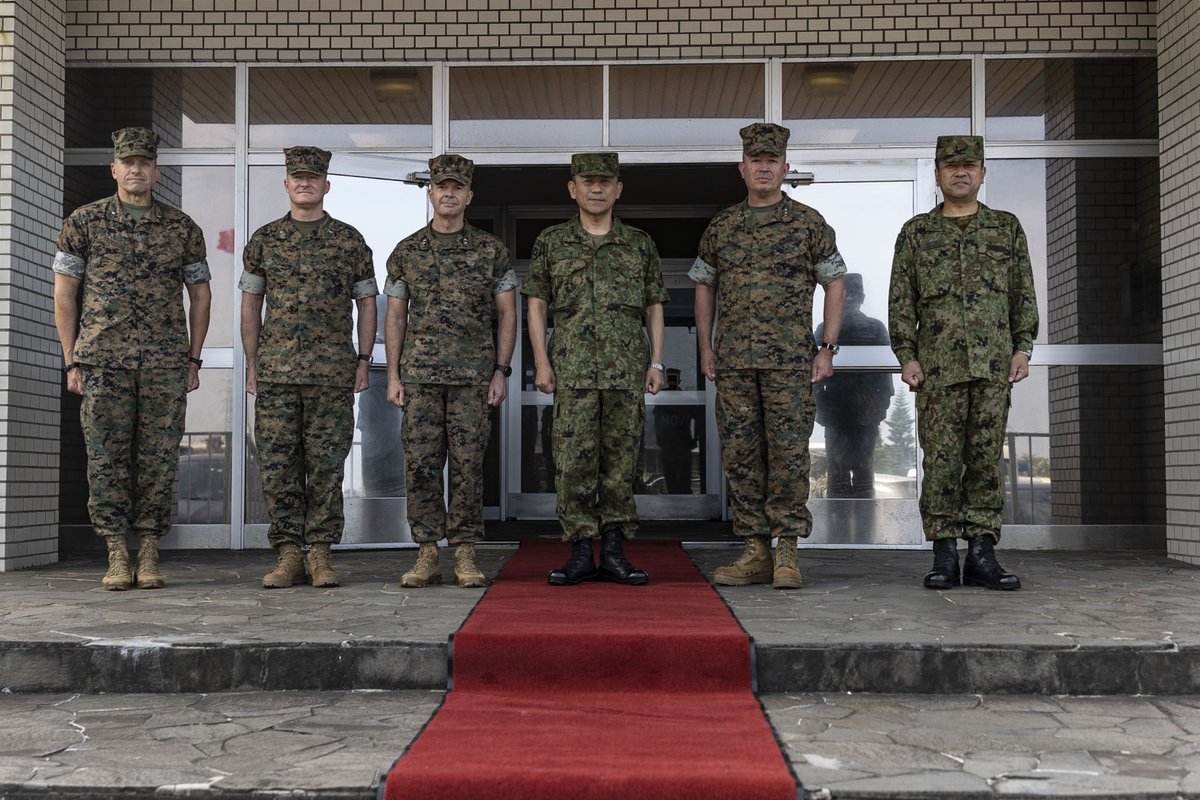 在日米第三海兵遠征軍 on Twitter 