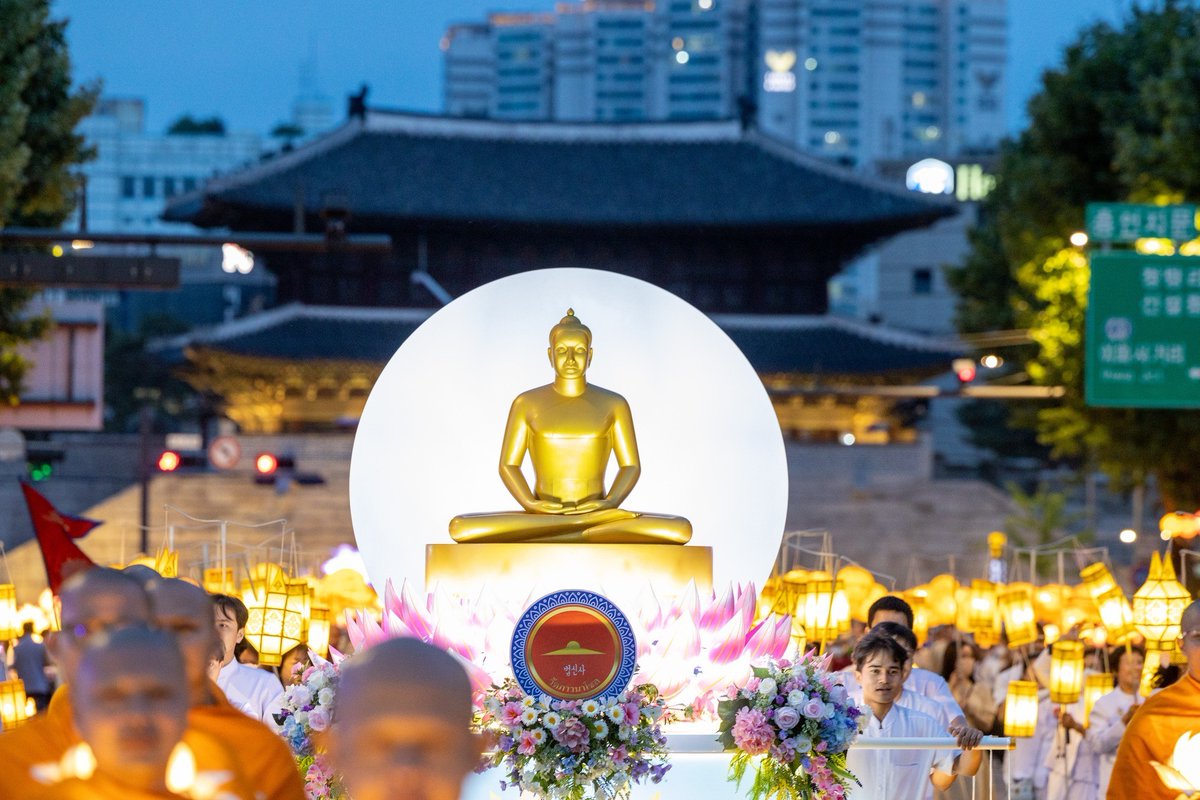 ubasok072's tweet image. linevoom.line.me/post/_dTb-z5NV…
วัดภาวนาโซล ร่วมกับองค์กรพุทธนานาชาติ จัดงานเทศกาลโคมดอกบัว (Lotus Lantern Festival 2023) เพื่อเฉลิมฉลองงานวิสาขบูชา วันสำคัญสากลของโลก ประจำปี 2566 ณ