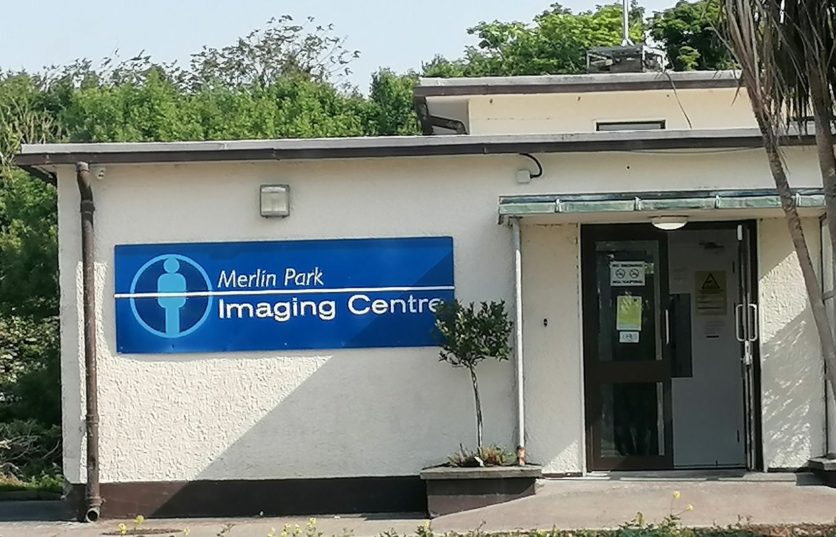 AnneMarie_Davy's tweet image. Having scans of Thorax, Abdomen &amp;amp; Pelvis with Oncology appointment next week to review results. Had 2 scans in last 6 months with NED results so hoping for 3rd time lucky! Feeling positive but aware it can all change in a heartbeat so keeping my fingers crossed🤞 #AppendixCancer