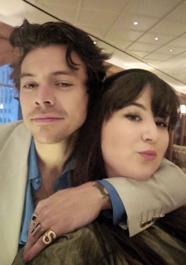 larry bot ! (@lrrylvr28) on Twitter photo 