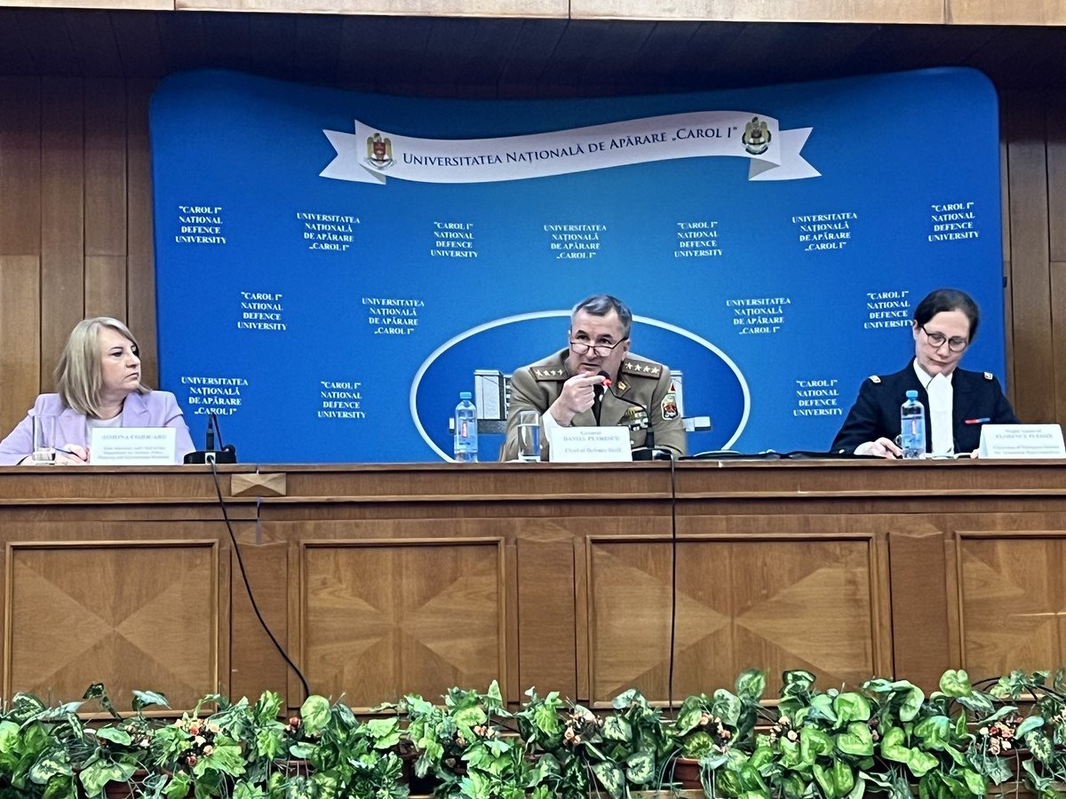 MoisioJuha's tweet photo. General Petrescu, Romanian CHOD, spoke at the opening of the #SERA34 @IHEDN in Bucharest. He stressed the requirement to implement the plans of the @NATO’s Madrid summit. The security situation has changed for good due to Russia. RO will spend 2,5% of its GDP in to defence. https://t.co/HyB1kUXPuO