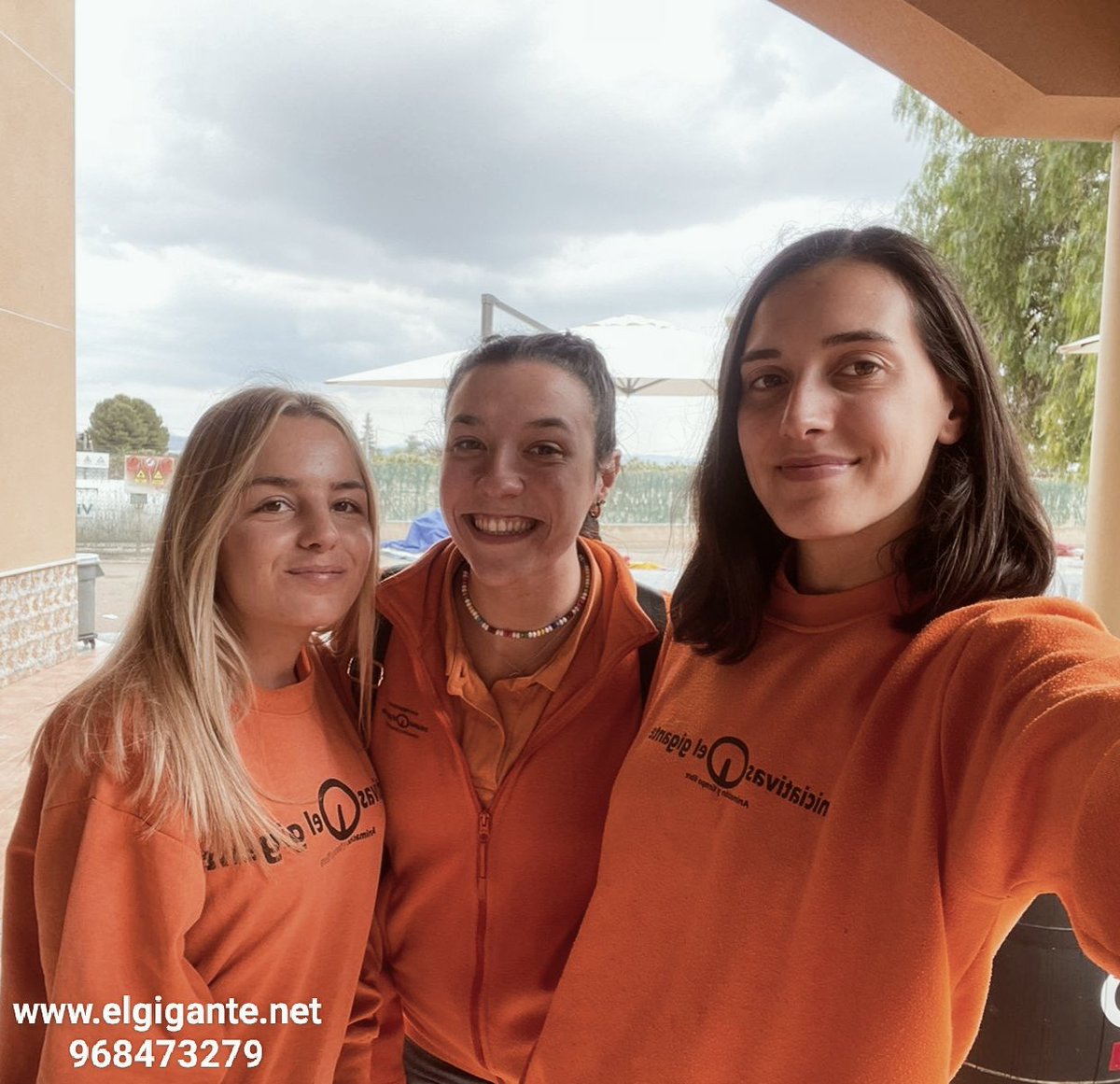 INIELGIGANTE's tweet image. Nuestro equipo de #monitoras responsables de las actividades de animación infantil en el @los_cazorlos de #lorca!!! #gigantitas!!!
Un equipazo!!!!
#27añosgigante #regiondemurcia #gigantitos