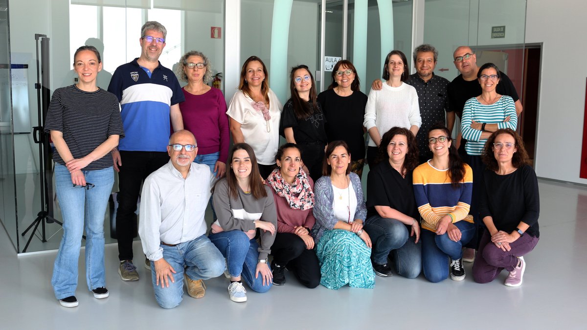 La 4ª edición #TeachAndFly #MelanogasterCTF #CienciaCiudadana <a href="/GonzalezLab_BCN/">Dr. Josefa González</a> <a href="/LCATMon/">LaCiènciaAlTeuMón</a>  ha sido un éxito!
Gracias al profesorado de #Granada #Baza #Tomelloso #Asturias #Madrid #Catalunya #Zaragoza #Valencia #Alicante por su entusiasmo y <a href="/etopia_/">Etopia: Emprendimiento, Innovación y Tecnología</a>  @FECYT por su valioso apoyo
1/4