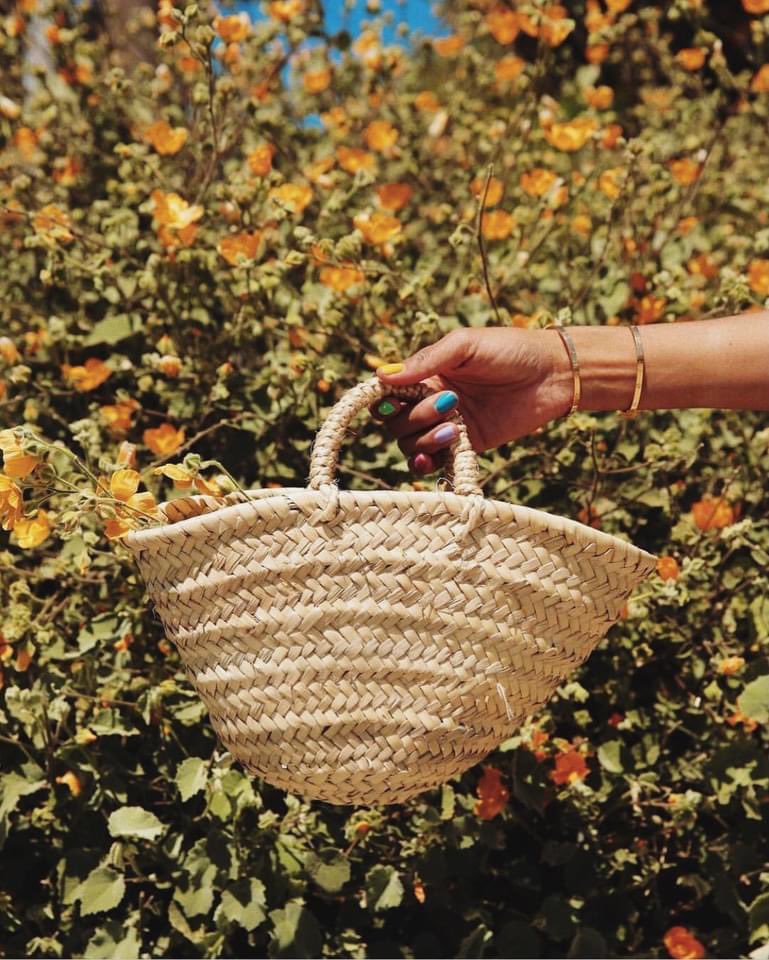 _imiksimik_'s tweet photo. Sunshine vibes 🌞 #ecoresponsable #ecology #consumedifferently #ecofriendlyproducts #ecoproducts #artisanatmarocain #naturalmaterials #bohochic #green #palmtrees #palm #light #inspiration #inspo #consciousliving #consciousconsumer #imiksimik #bohostyle #artisanaltreasures https://t.co/3kkt4hTAyt