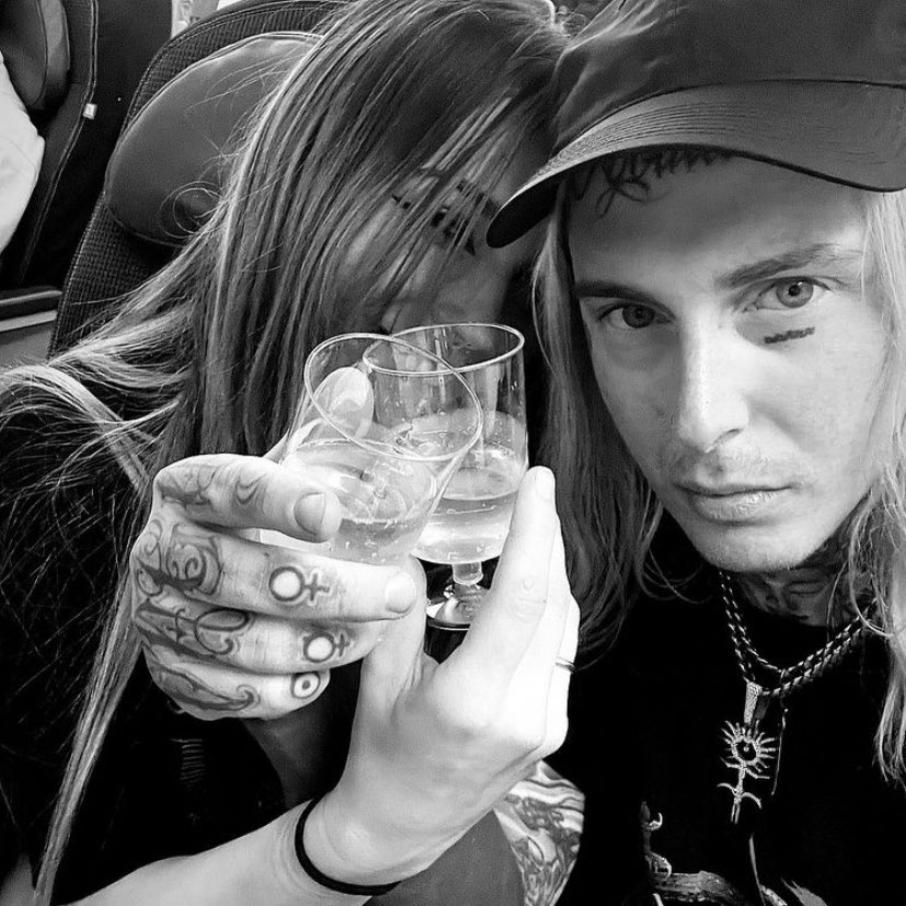 PortalGhoste's tweet photo. 📲 • @ fenix.skye via stories do instagram com o Ghostemane. (18-05-2023) https://t.co/ZryniX1vFj