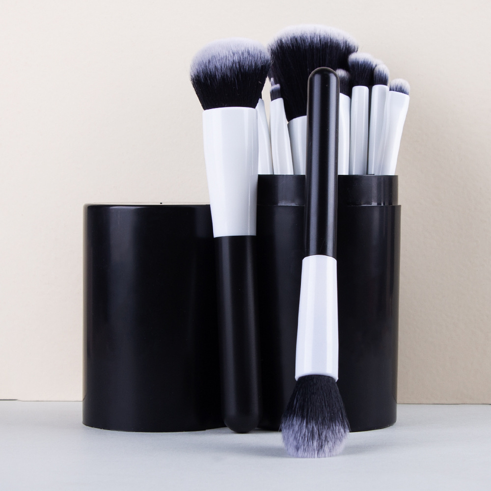 Premium Vegan Makeup Brush Set with Holder
#makeupbrushes #customizemakeup
#makeuptool #makeupfactory