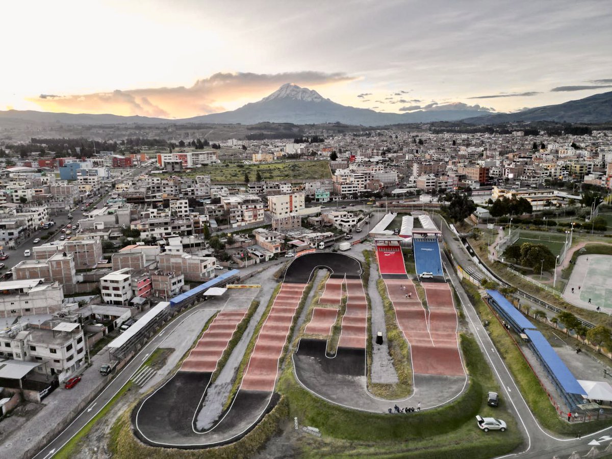 Pan American Continental Championships ✅

Riobamba, Ecuador 🇪🇨 hosted the 2023 Pan American Continental Championships on 20 May. Check full results at ➡️ bit.ly/3WmaVG9.

📷 <a href="/FedeCiclismoEcu/">Federación Ecuatoriana de Ciclismo</a>