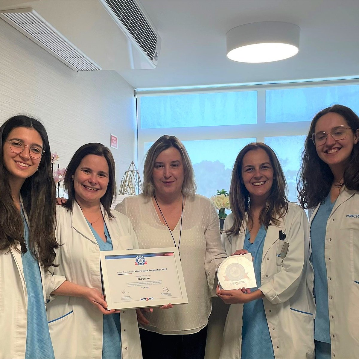 KitazatoIVF's tweet photo. The Best Practice Recognition awards of 2023 are being delivered around the world! Italy, Portugal, Switzerland and Lithuania where the last destinations. โ๏ธ
#TheCryotopMethod #KitazatoBPR #BPR #Vitrification https://t.co/XeH6ZGkFt6