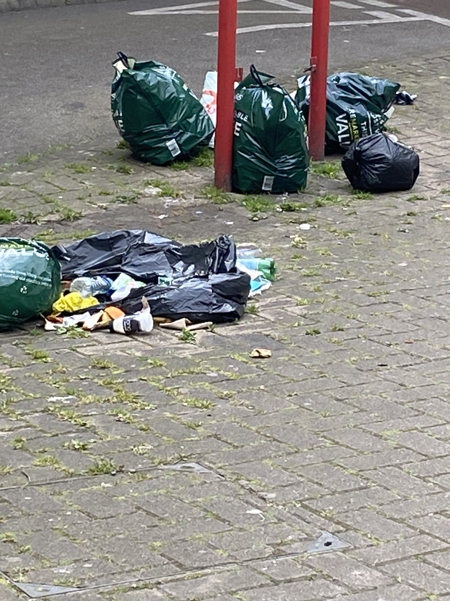 Another day; another Tory flytip. Harrow Tories have no plan to cut the amount of litter on our streets or the epidemic of flytipping in our borough. Instead they have cut street cleaning, aren’t collecting 50% of flytipping fines &amp; are axing staff who chase the flytippers