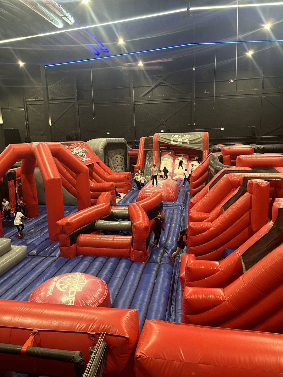 NapierCPAcademy's tweet photo. The first of the year 6 reward trips has arrived at @ninjawarrioruk #beatthewall https://t.co/IGrhQIzIUQ