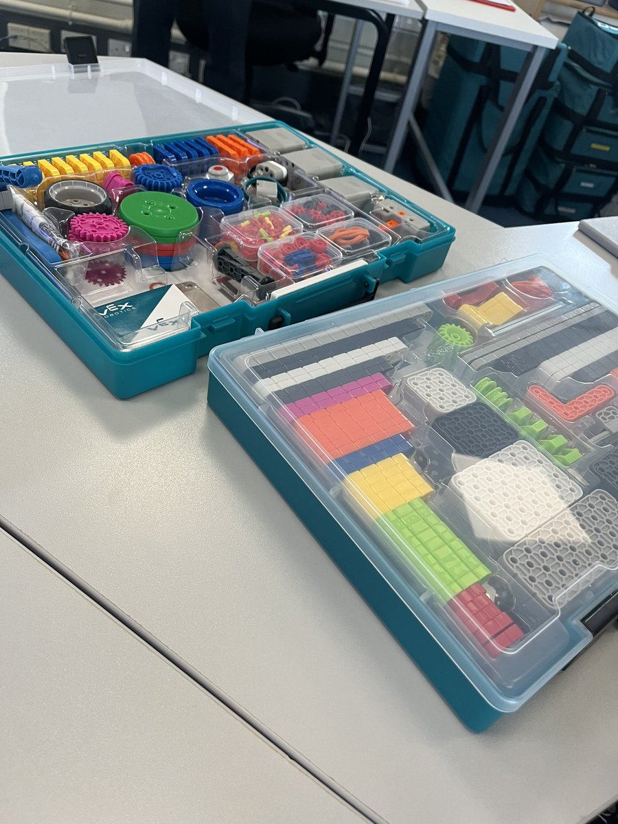PKC are being well represented at <a href="/SSERCDigital/">SSERCdigital</a> today! We are learning how to use <a href="/VEXRobotics/">VEX Robotics</a> with staff from <a href="/BlairAthollPS/">Blair Atholl Primary School and Nursery</a> , <a href="/collaceps/">Collace Primary School</a> , <a href="/InchturePrimary/">Inchture Primary</a> , <a href="/LuncartyP/">Luncarty Primary</a> ,<a href="/KirkmichaelPS/">Kirkmichael Primary & EYC</a> and <a href="/KinrossPrimaryS/">KinrossPrimarySchool</a>. Lots of fun to be had today to improve STEM learning in our schools.