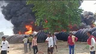 nnsodia's tweet image. ପାଇପ୍ ଗୋଦାମରେ ଭୟଙ୍କର ଅଗ୍ନିକାଣ୍ଡ, ଲକ୍ଷାଧିକ ଟଙ୍କାର ଜିନିଷ ନଷ୍ଟ
#firebrokeout
#plasticpipe
#Sambalpur 
#Odisha 
#nnsodia
#nns 
nnsodia.com/fire-broke-out…