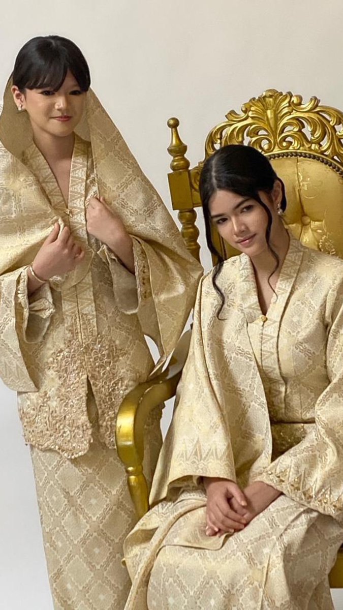 que_haidar's tweet photo. My very own Princesses 
YM Tengku Ratu Haidar n YM Tengku Cleopatra Haidar https://t.co/KdfWKCFAtf