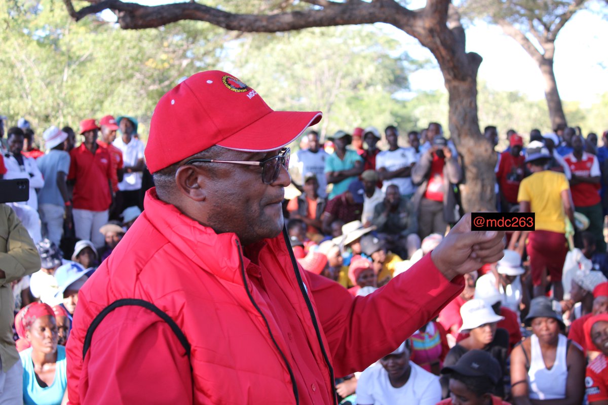 mdc263's tweet photo. #MatebelelandNorth #BubiDistrict 

The people's President @DMwonzora delivering a shared national vision and inspiring hope with substance.

Lies have short legs, the MDC never changed its name or colours.   

#FreeFairCredibleElections2023 https://t.co/Gt6Gxot54m