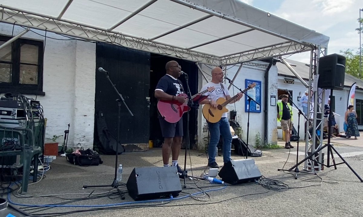 Many thanks to all at <a href="/RickyFestival/">Ricky Festival 💃🏻</a> yesterday.  We had a great time!
Well done to all the organisers for making such a busy event feel so welcoming.
See you next year!
#thepapersnakes #papersnakeslive #papersnakesmusic #papersnakes