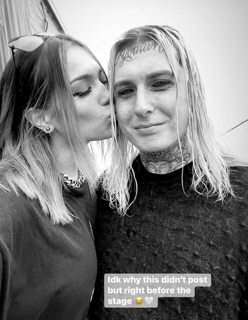 PortalGhoste's tweet photo. 📲 • @ fenix.skye via stories do Instagram com o  Ghostemane após o show. (22-05-2023) https://t.co/RlaAiBM93t