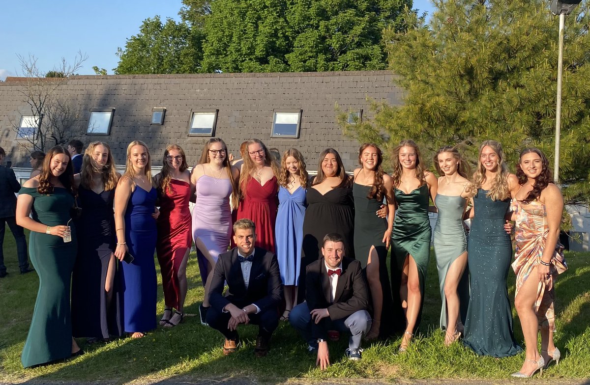 The team scrub up well 😍