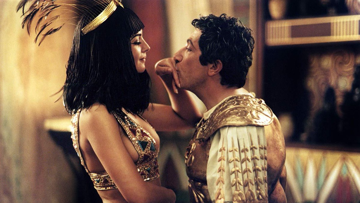 SeriesUpdateFR's tweet image. Le film "Astérix et Obélix Mission Cléopâtre" ressortira le 5 juillet au cinéma dans une version restaurée 4K.