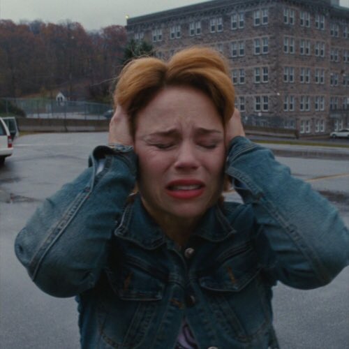 angelixation's tweet photo. "dont cry its just a movie" the movie: https://t.co/dmNeJaykU4