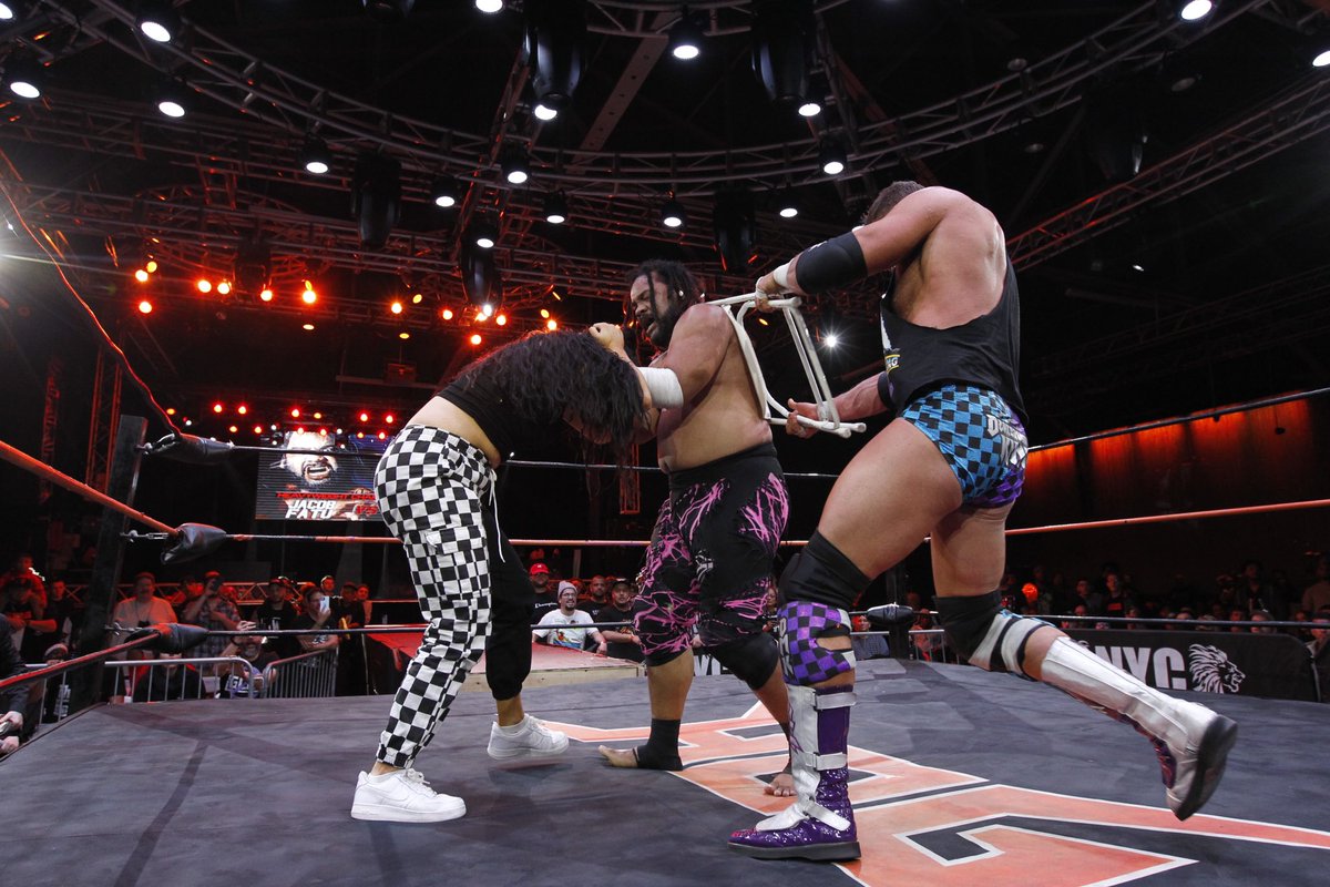 TheMattCardona's tweet photo. Don’t put your hands on my DEATHMATCH QUEEN!

@stephdelander @SAMOANWEREWOLF @hogwrestling 

📷: @David_Saffran https://t.co/Y48zgw9Twq