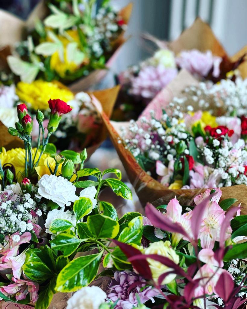Megzi Pearl's (@megzipearlsltd) on Twitter photo We have been in the background but working with our community running floristry workshops each month, some clips from our last workshop funded by <a href="/FdnFutureLondon/">Foundation for Future London</a> ⚘ We have been in the background but working with our community running floristry workshops each month, some clips from our last workshop funded by <a href="/FdnFutureLondon/">Foundation for Future London</a> ⚘
