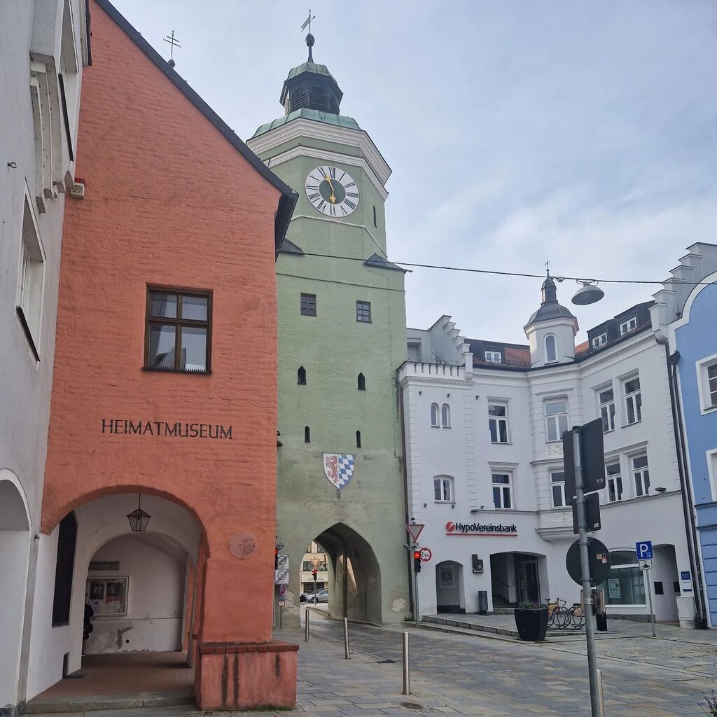 danseelig_la's tweet photo. #Stadtturm #Vilsbiburg #Heimatmuseum https://t.co/HwEUzYSb8w https://t.co/fTDxvsAC0O