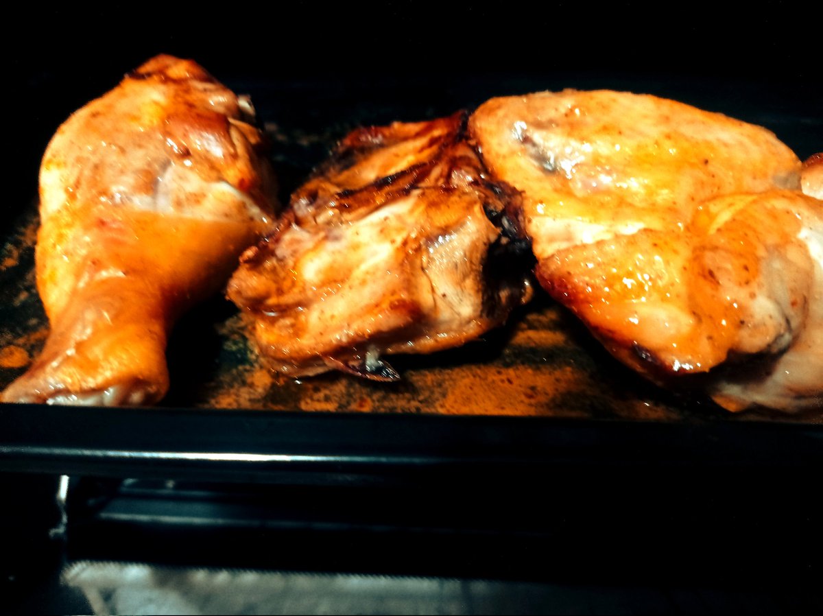 Extrañaba hornear pollo a estas horas