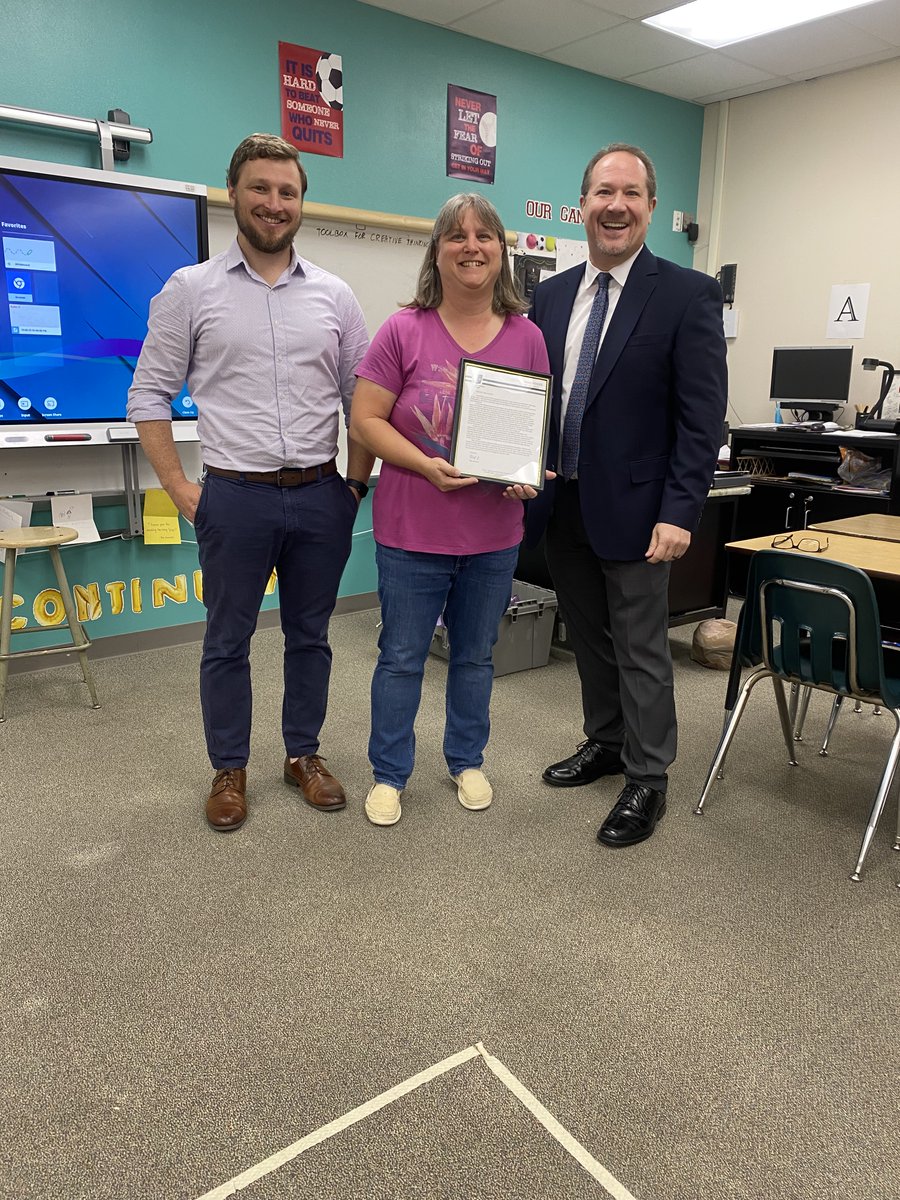 Rob Bixler (@robbixler_ocps) on Twitter photo Well...this was quite a day for the Kentners! Yes..you guessed it, @thornebooke_es Ms. Kentner was recognized by a graduating student from <a href="/Olympia_OCPS/">OlympiaHighSchool</a> who still remembers participating in the Odyssey of the Mind competition all these years later. <a href="/KoreyBawden/">Korey Bawden</a> <a href="/PamGould4/">Pam Gould</a> Well...this was quite a day for the Kentners! Yes..you guessed it, @thornebooke_es Ms. Kentner was recognized by a graduating student from <a href="/Olympia_OCPS/">OlympiaHighSchool</a> who still remembers participating in the Odyssey of the Mind competition all these years later. <a href="/KoreyBawden/">Korey Bawden</a> <a href="/PamGould4/">Pam Gould</a>
