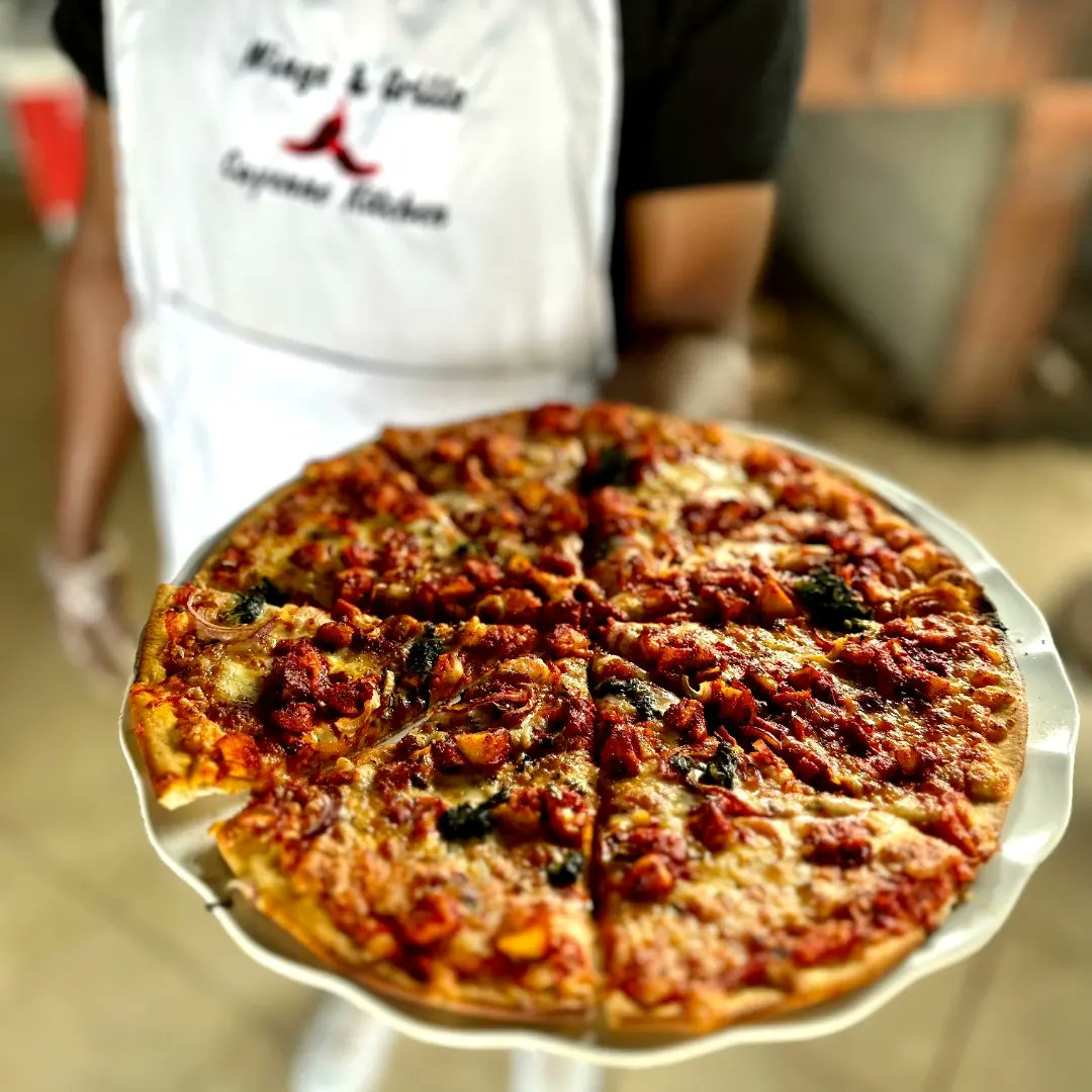Good Afternoon...  Don't allow to be given money, allow to be taken on pizza dates this #PizzaMonday and here's the catch, you buy one large and get a margarita free. It's more fulfilling. #Happy #New #Week. 😊