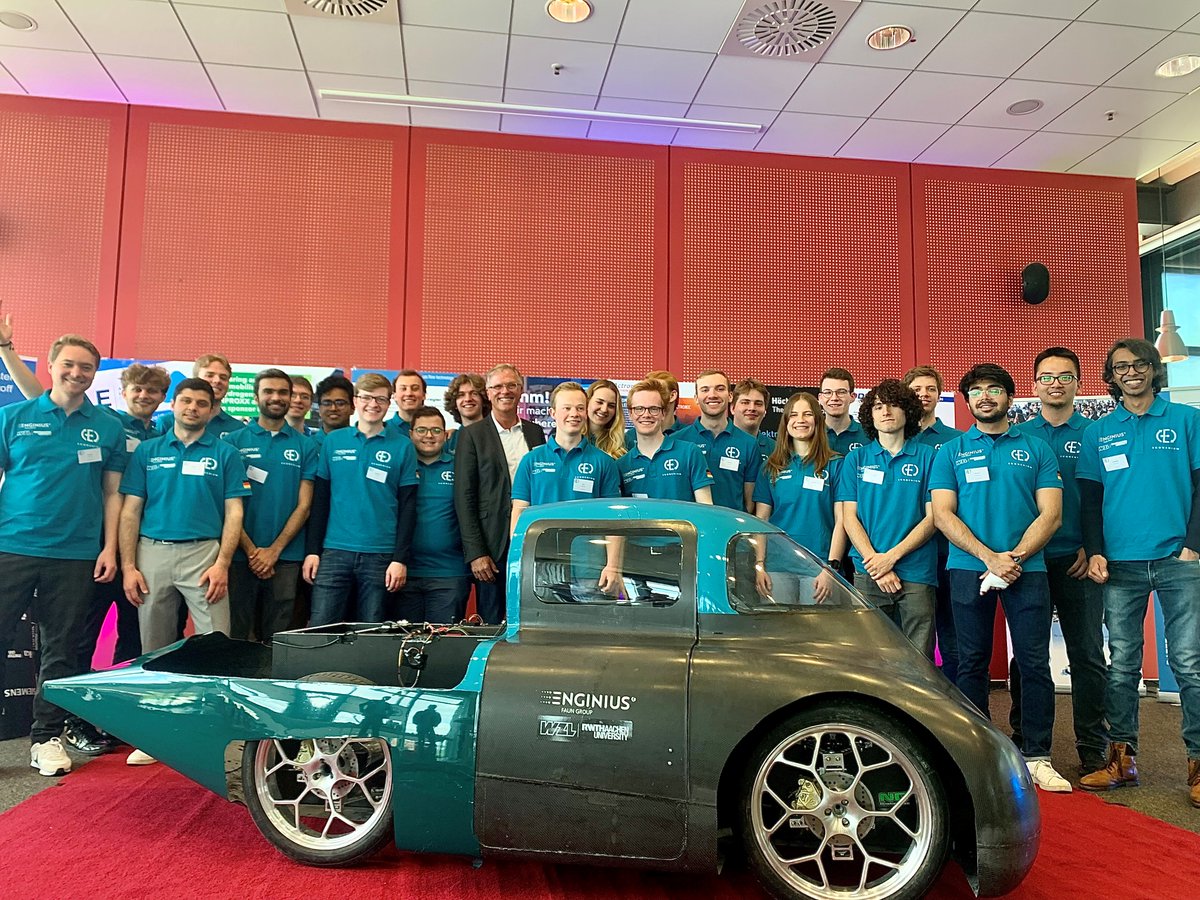 ENGINIUSbyFAUN's tweet photo. What an effort. Great team work and an excellent car. We are beyond proud and we do wish a successful race in #France. 🧡💜💙
.
Currently updated results can be found here:
https://t.co/JINMzJWbdB
.
#ecogenium #hydrogen #rwth #aachen #enginius #zeroemission @ecogeniumev https://t.co/CxK9hdHNMp