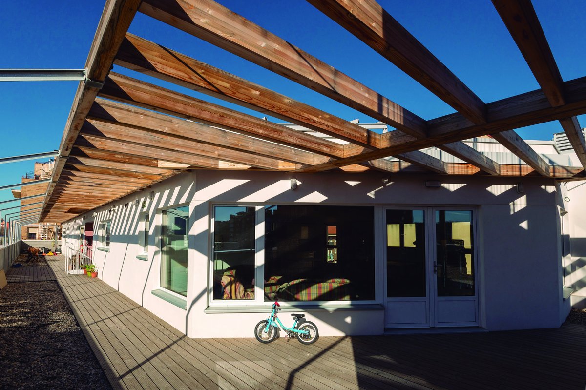 sAtt_arq's tweet photo. 🌲¿Por qué nuestros edificios y los de @DistNaturalEcov tienen estructura de #madera?
Descúbrelo en el reportaje 'Construcción en #madera' de 'La Aventura del Saber', donde Paloma Domínguez, directora de proyectos de sAtt, habla de #EntrepatiosLC.⬇️
https://t.co/EHeEdzSRUy https://t.co/BLdkuANkvp