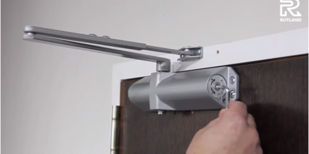 handle_hardware's tweet photo. How to adjust a door closer ๐
๐ชhttps://t.co/fSF1hOGX9B
#firedoors #howto #hardware #windowhardware #cabinethardware #panichardware #panicbar #crashbar #pushbar #hinges #doorhinges #doorclosers #doorlocks #doorsecurity #security #ironmongery #blog #doorhardware #building https://t.co/qNcJUECwz1