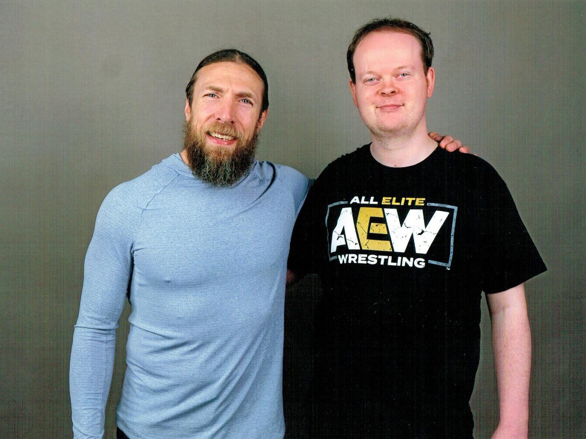 @hWoOfficialPage @bryandanielson @ColossusNick @Taggsy79 @Matthew68828164 @ftlowrestling @Tweet_Wrestling @wwfclassic @EyecandyTattooo @grapplearcade @Scott_Collects @Patriot_Dan_C Happy Birthday Bryan Danielson 😁