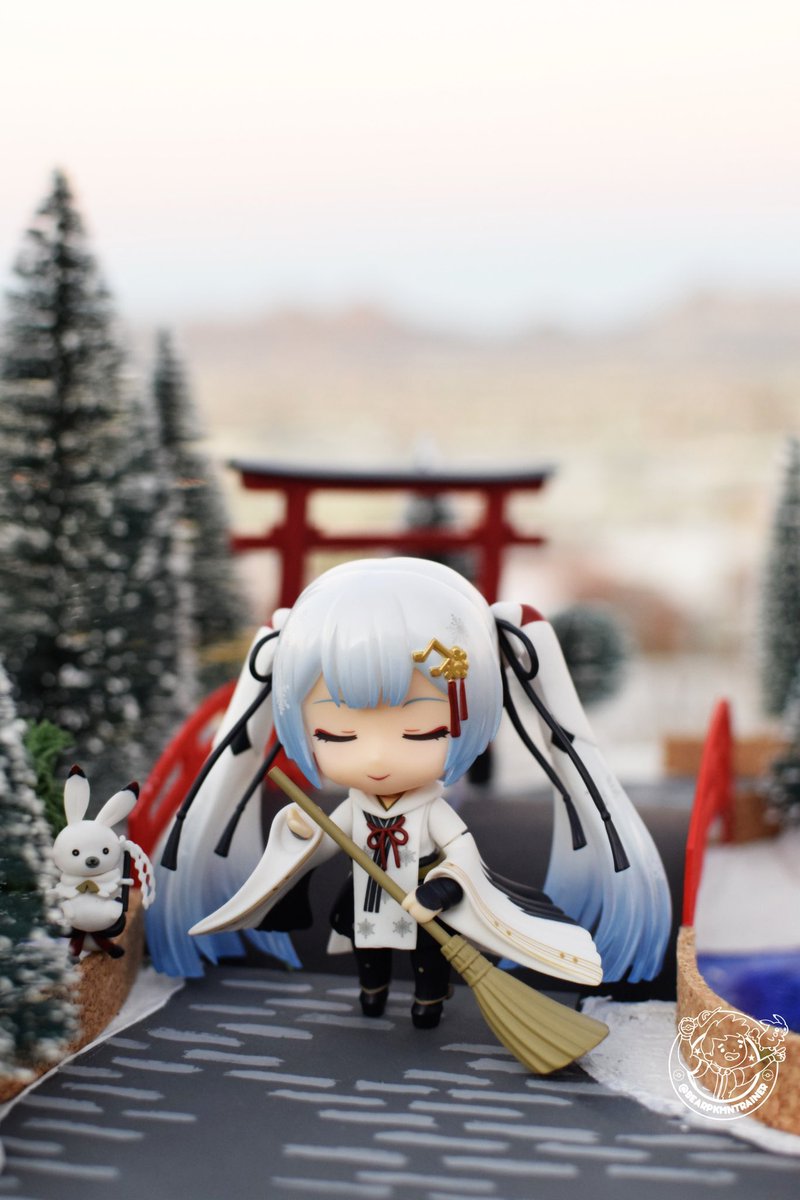 The priestess
.
.
.
.
.
.
#nendoroid #nendography #toyphotography #toyphotographer #HatsuneMiku #Miku #snowmiku #VOCALOID @cfm_miku @cfm_miku_en @GoodSmile_US @gsc_goodsmile #diorama 

instagram.com/p/Csh9XVBsBur/…